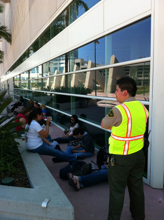 Illustration for article titled The Comic-Con madness begins: Conan O'Brien and Spider-Man invade San Diego!